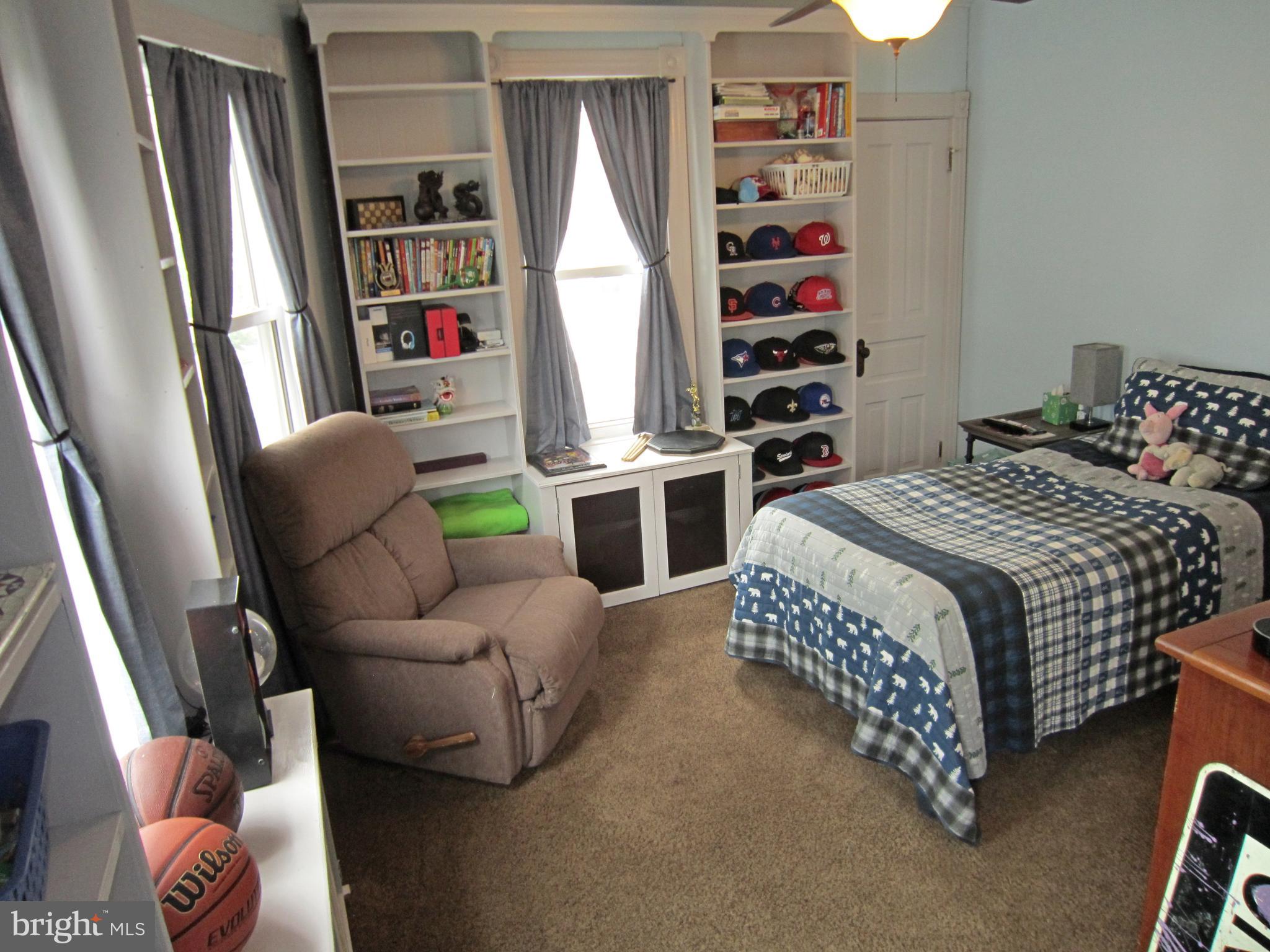 221 South Spruce Street Lititz, PA 17543 - Photo 24 of 51