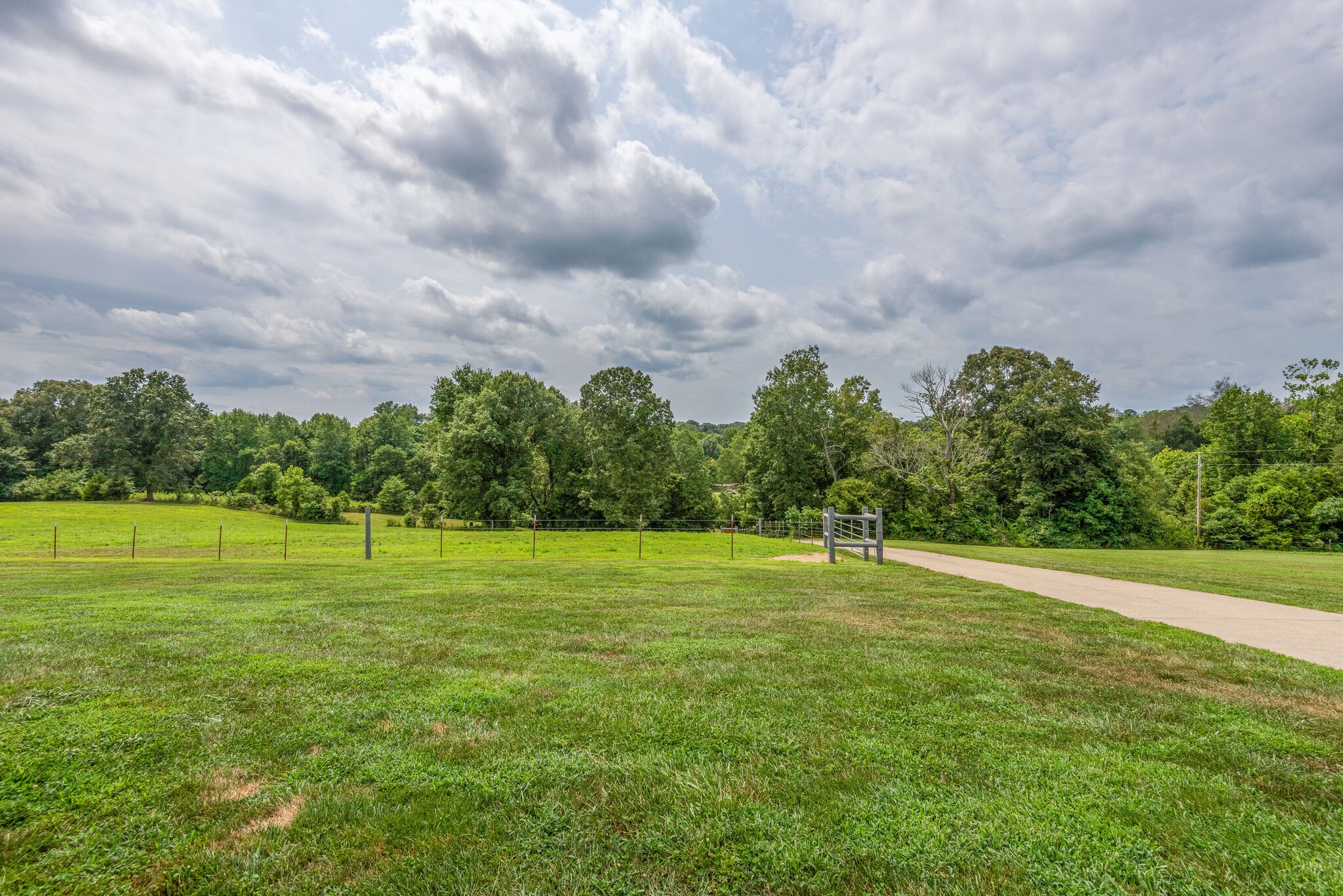1866 Rock Church Road Charlotte, TN 37036 - Photo 35 of 46 Gallery Image 35