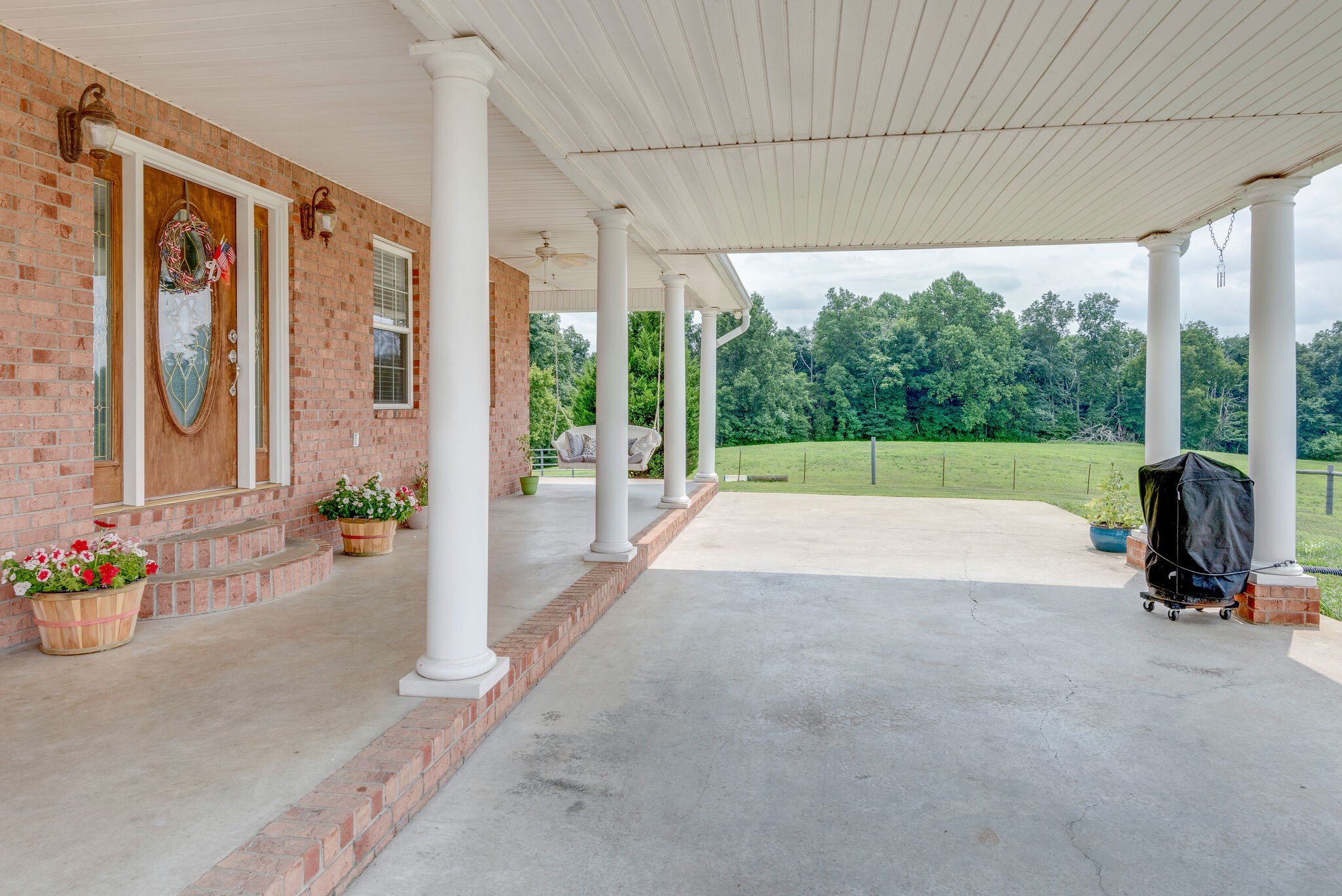 1866 Rock Church Road Charlotte, TN 37036 - Photo 5 of 46 Gallery Image 5