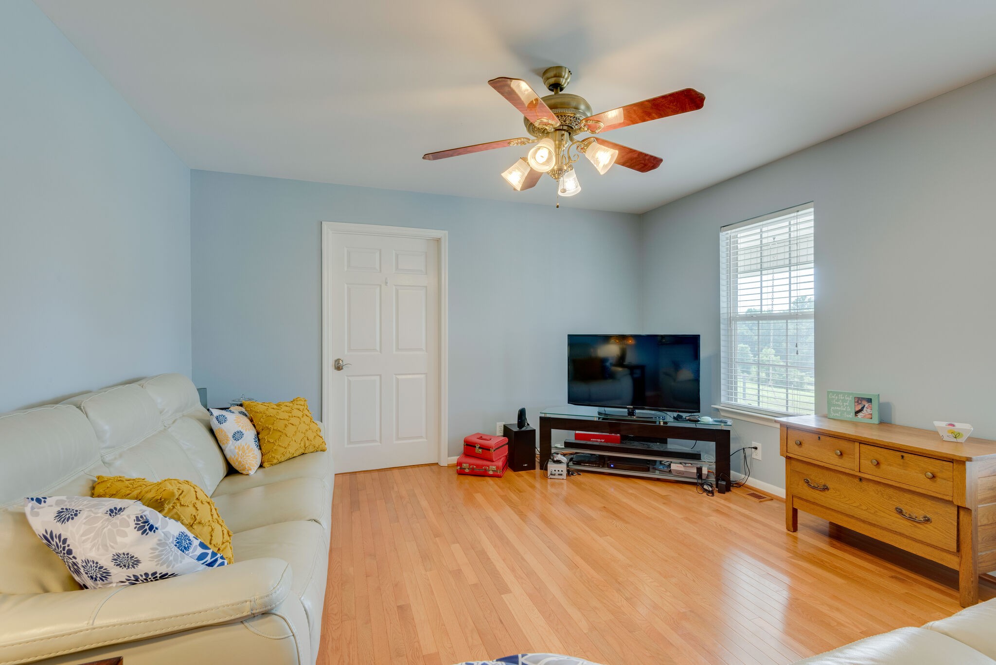 1866 Rock Church Road Charlotte, TN 37036 - Photo 7 of 46 Gallery Image 7