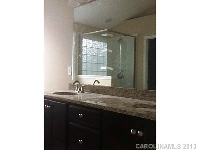 6023 Trailwater Road Charlotte, NC 28278 - Photo 5 of 16 Gallery Image 5