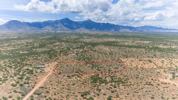 $74,500 | Tbd East Plane Old Road, Unit 16, Hereford, AZ 85615
