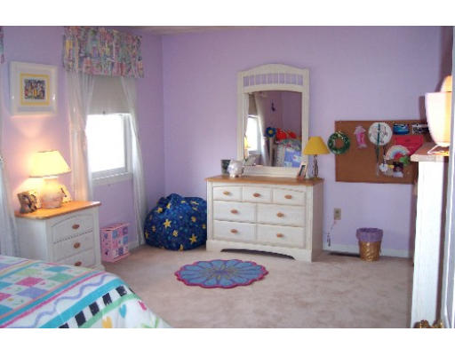 8 Methuen Road Haverhill, MA 01832 - Photo 8 of 14 Gallery Image 8