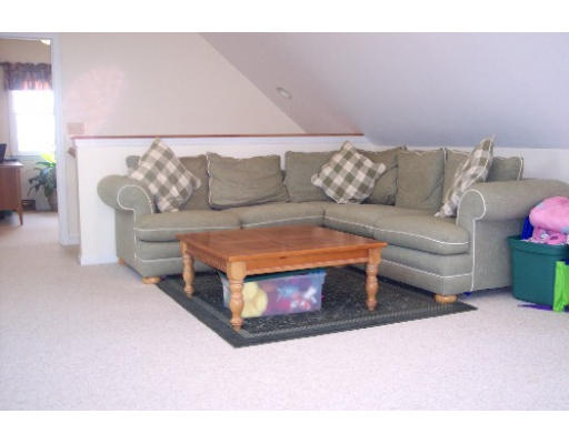 8 Methuen Road Haverhill, MA 01832 - Photo 10 of 14 Gallery Image 10