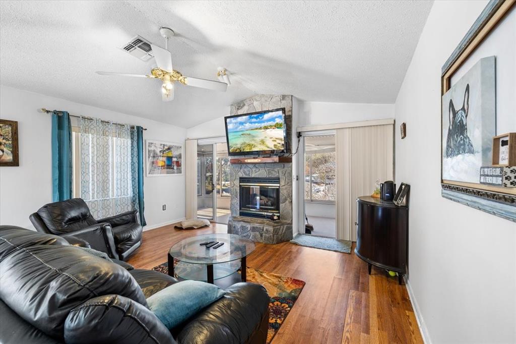 7247 Aberdeen Court Weeki Wachee, FL 34607 - Photo 12 of 35