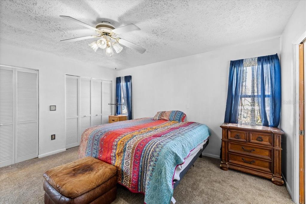 7247 Aberdeen Court Weeki Wachee, FL 34607 - Photo 13 of 35