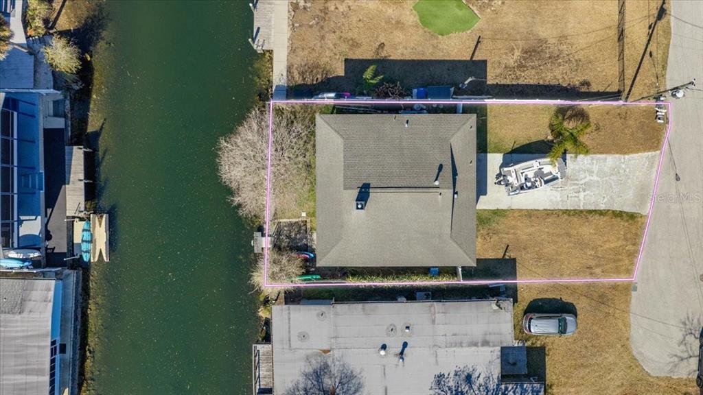 7247 Aberdeen Court Weeki Wachee, FL 34607 - Photo 4 of 35