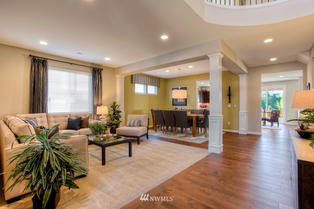 16308 Southeast 140th Street, Unit 7 Renton, WA 98059 - Photo 2 of 25 Gallery Image 2