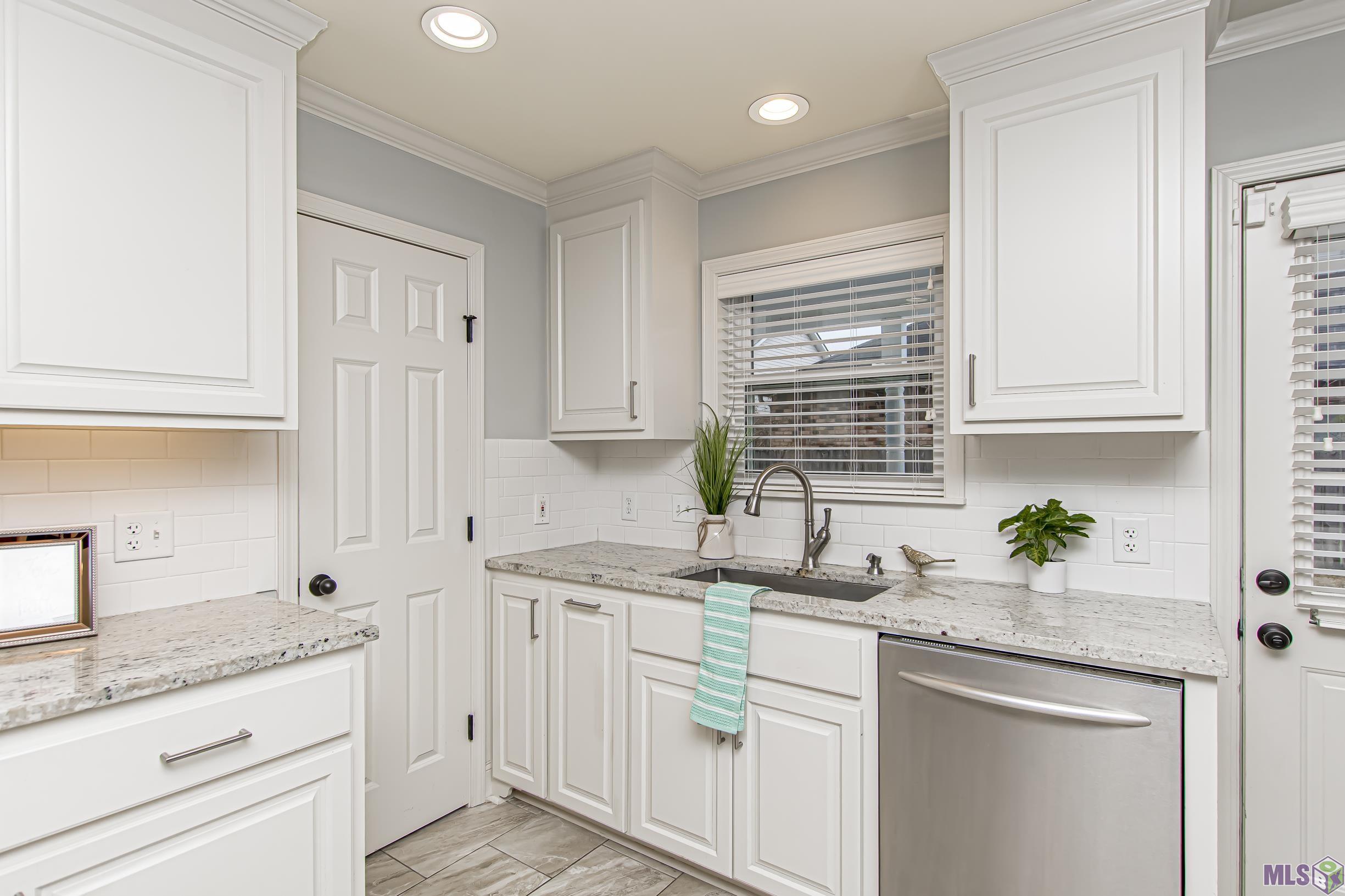 25865 Oakley Road Denham Springs, LA 70726 - Photo 17 of 28 Gallery Image 17