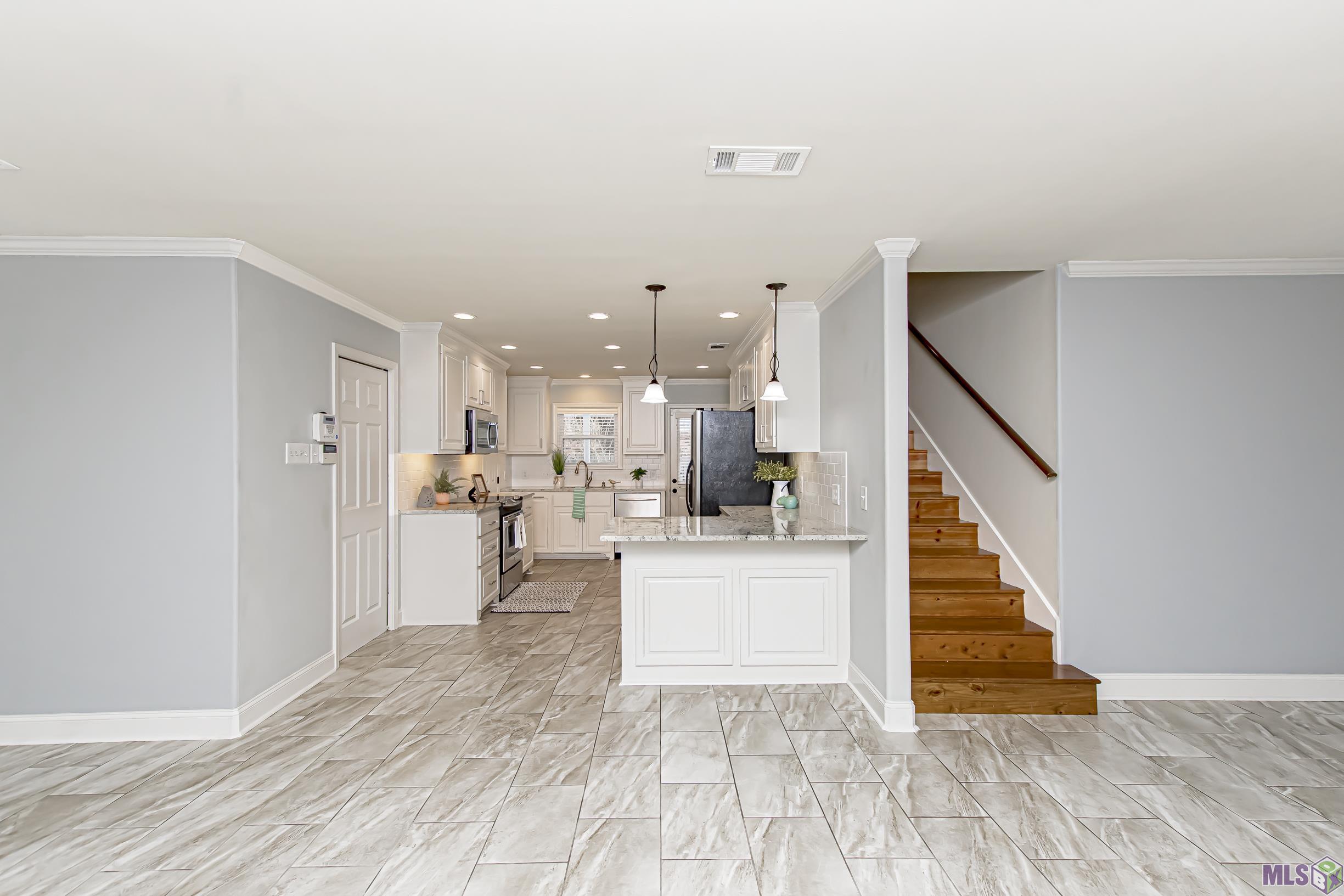 25865 Oakley Road Denham Springs, LA 70726 - Photo 7 of 28 Gallery Image 7