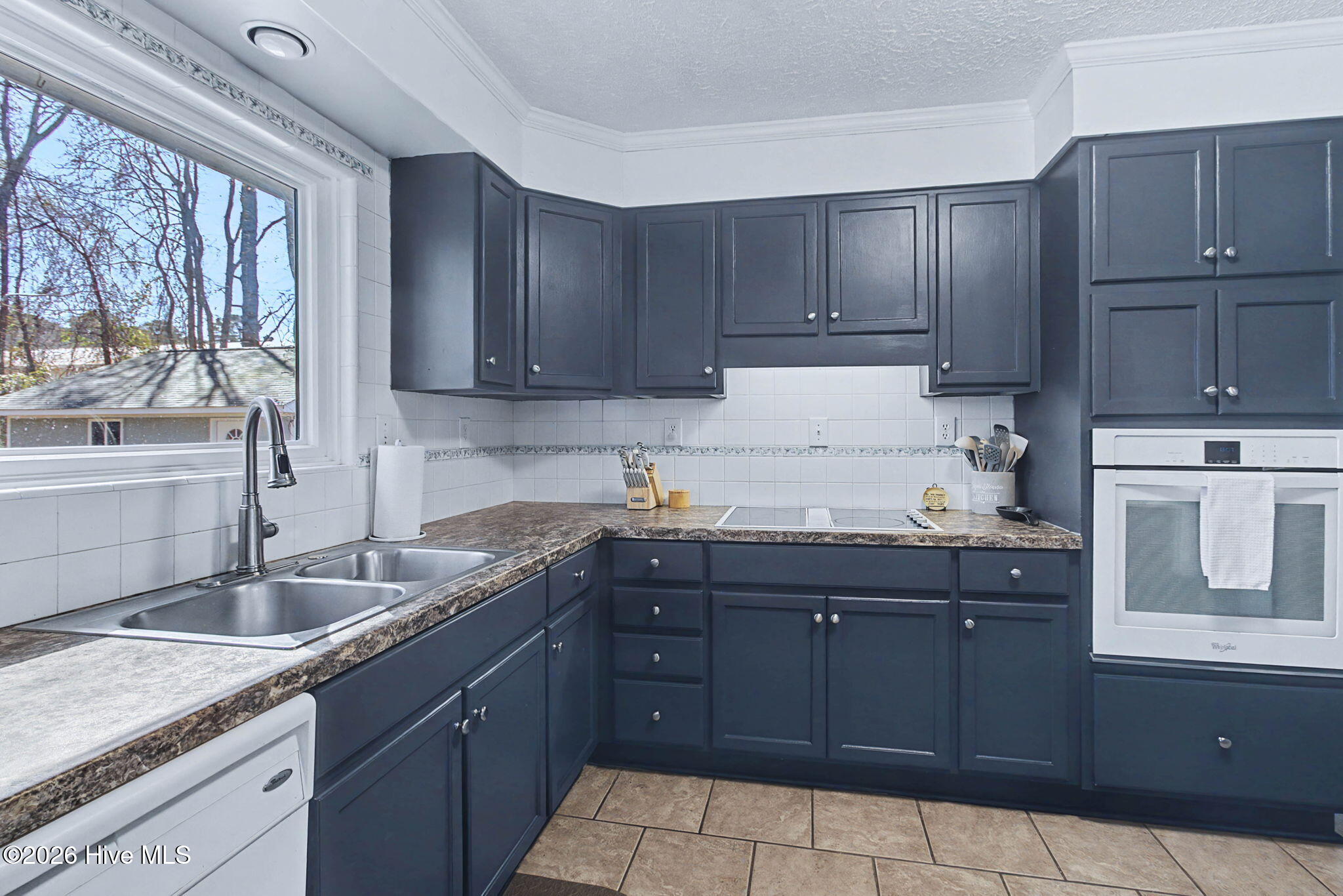 244 Inman Lake Road Whiteville, NC 28472 - Photo 15 of 44 With Wall Oven and Cooktop Stove