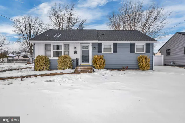 $325,000 | 319 Drexel Avenue, Blackwood, NJ 08012