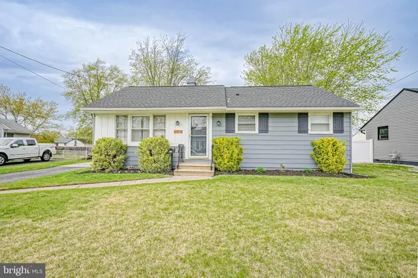 $315,000 | 319 Drexel Avenue, Blackwood, NJ 08012