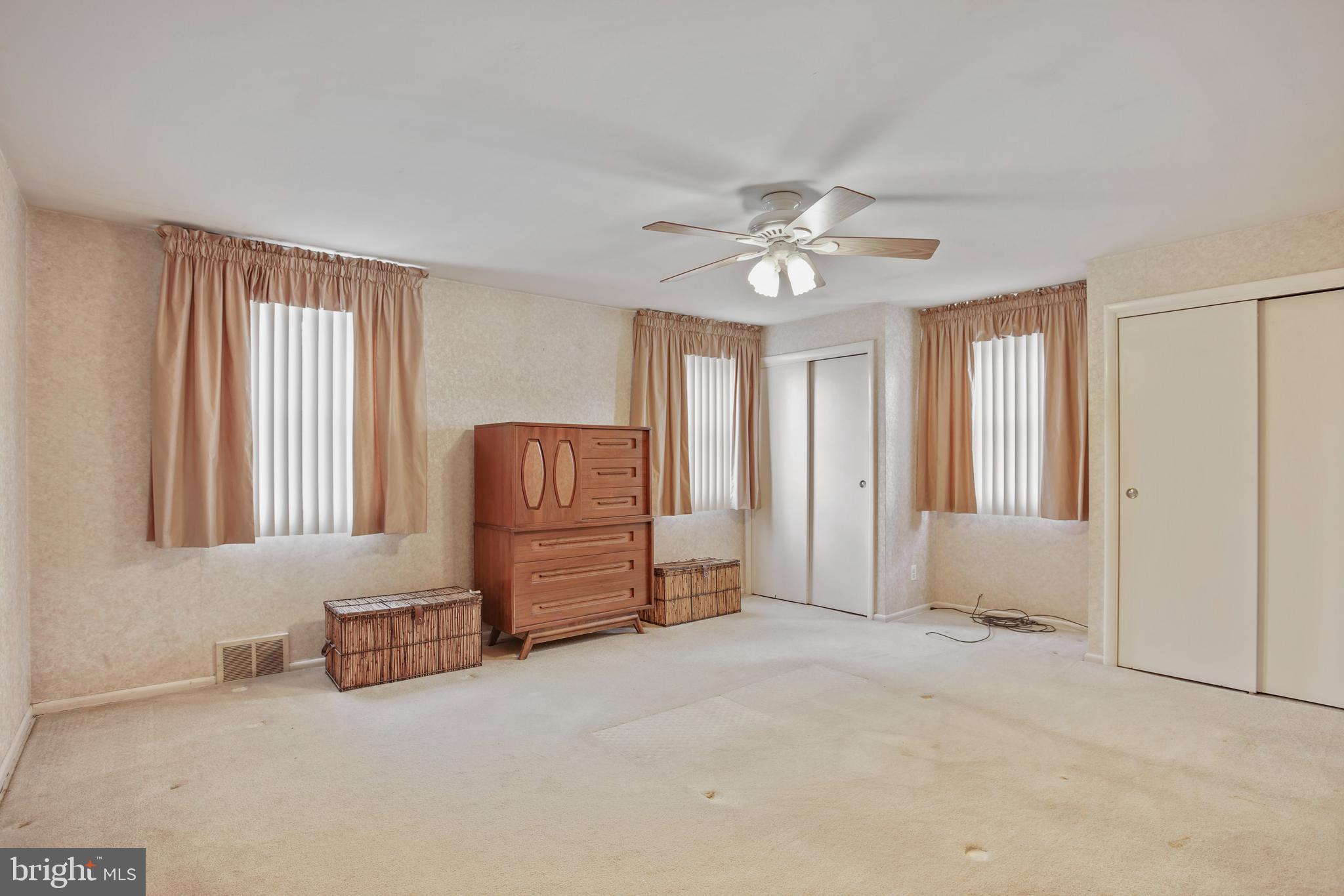 1143 Morefield Road Philadelphia, PA 19115 - Photo 9 of 15 Bedroom 1