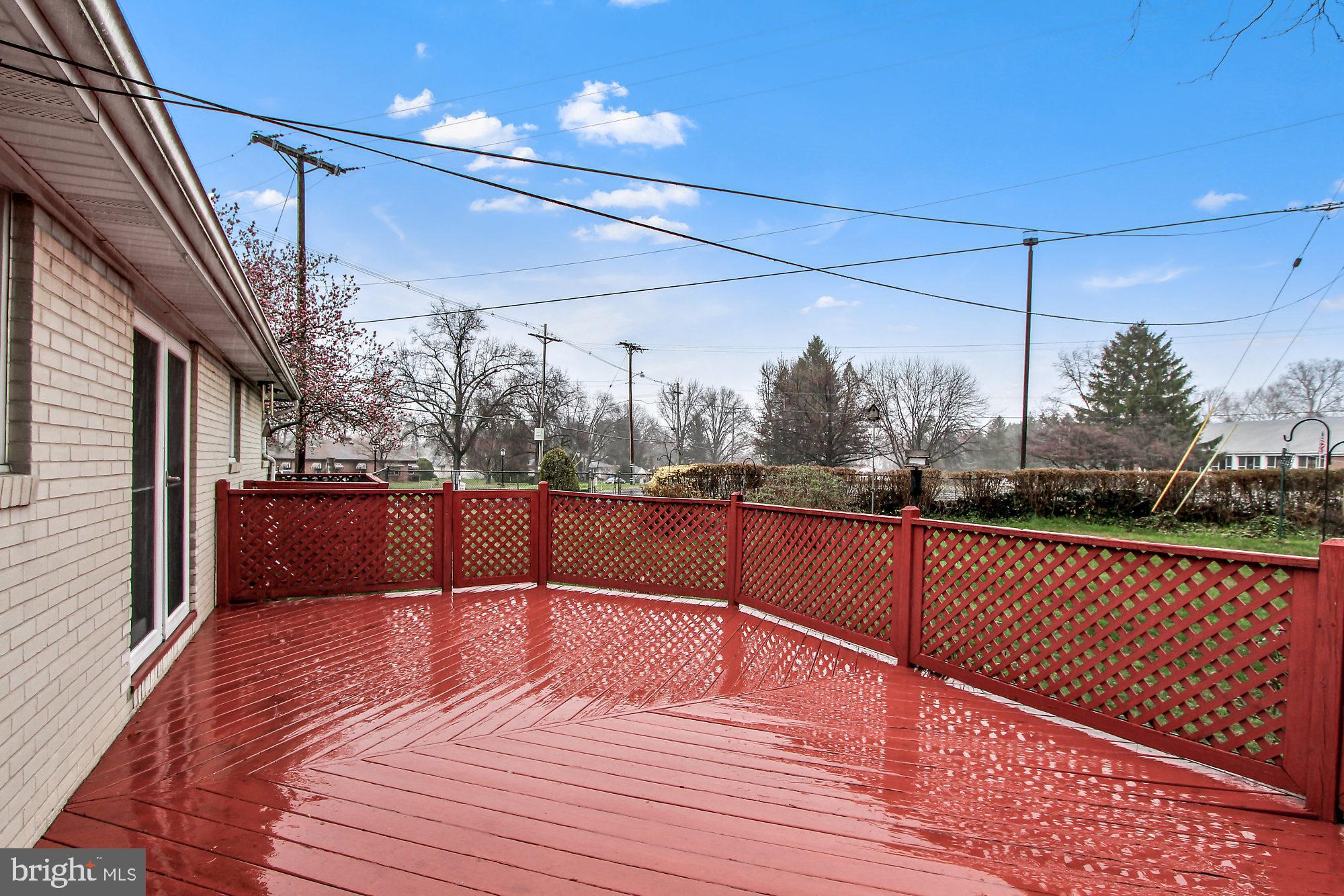2401 Cambridge Road York, PA 17402 - Photo 25 of 28 Gallery Image 25