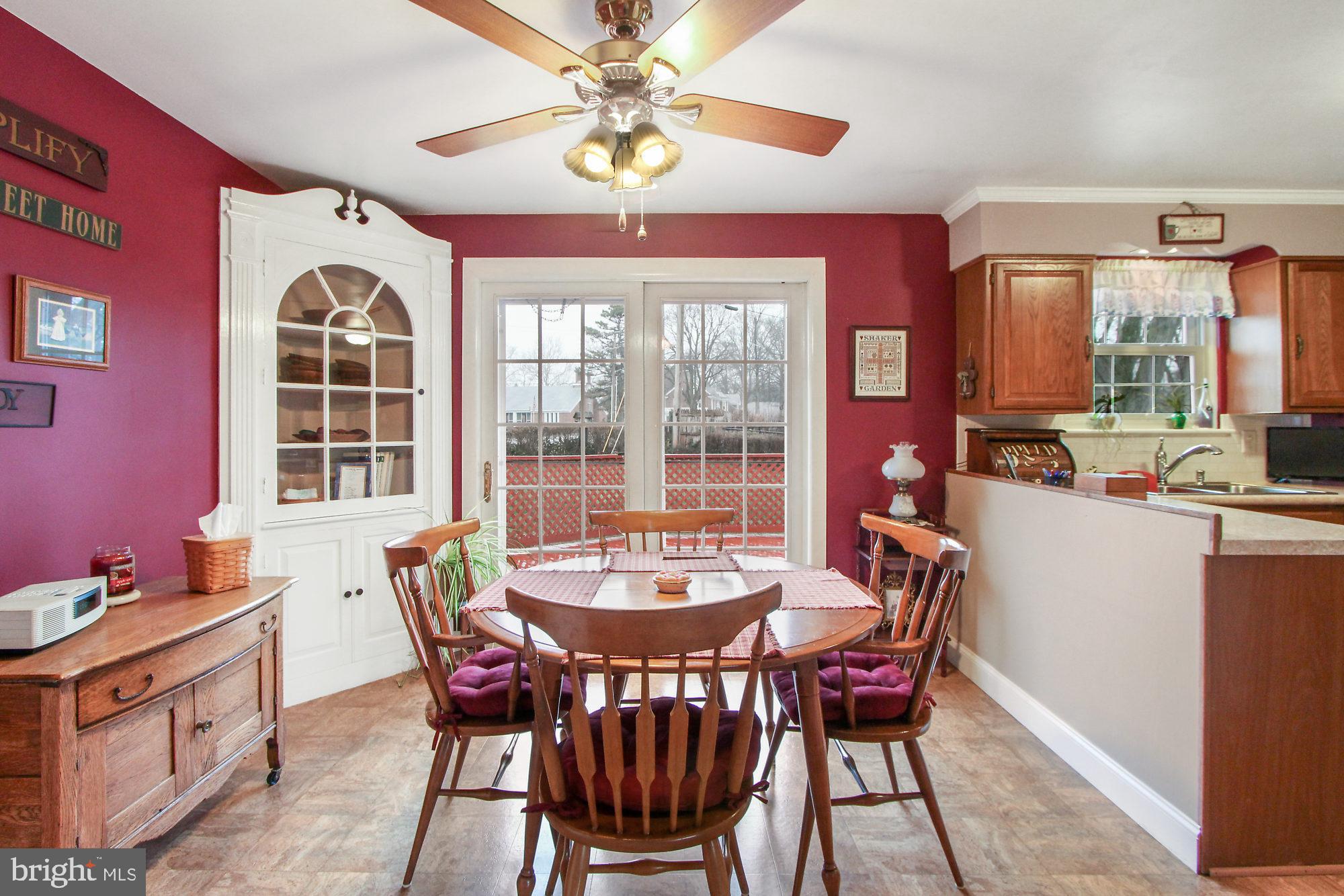 2401 Cambridge Road York, PA 17402 - Photo 8 of 28 Gallery Image 8