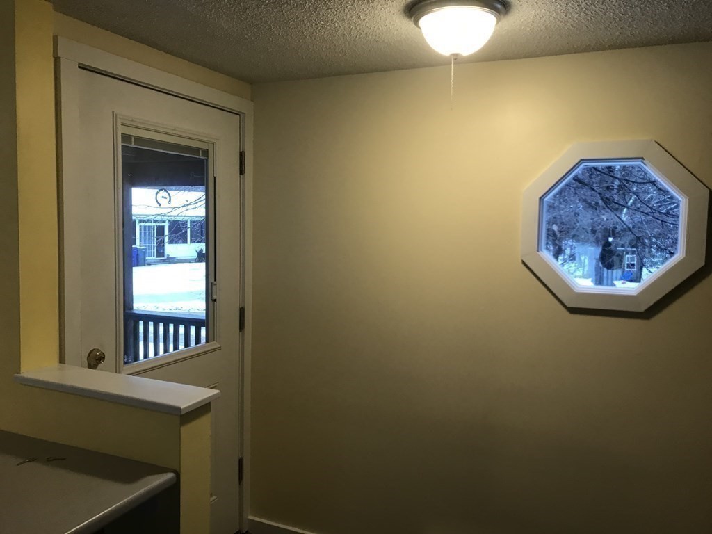10 Hoosac Road Deerfield, MA 01342 - Photo 5 of 30 Gallery Image 5