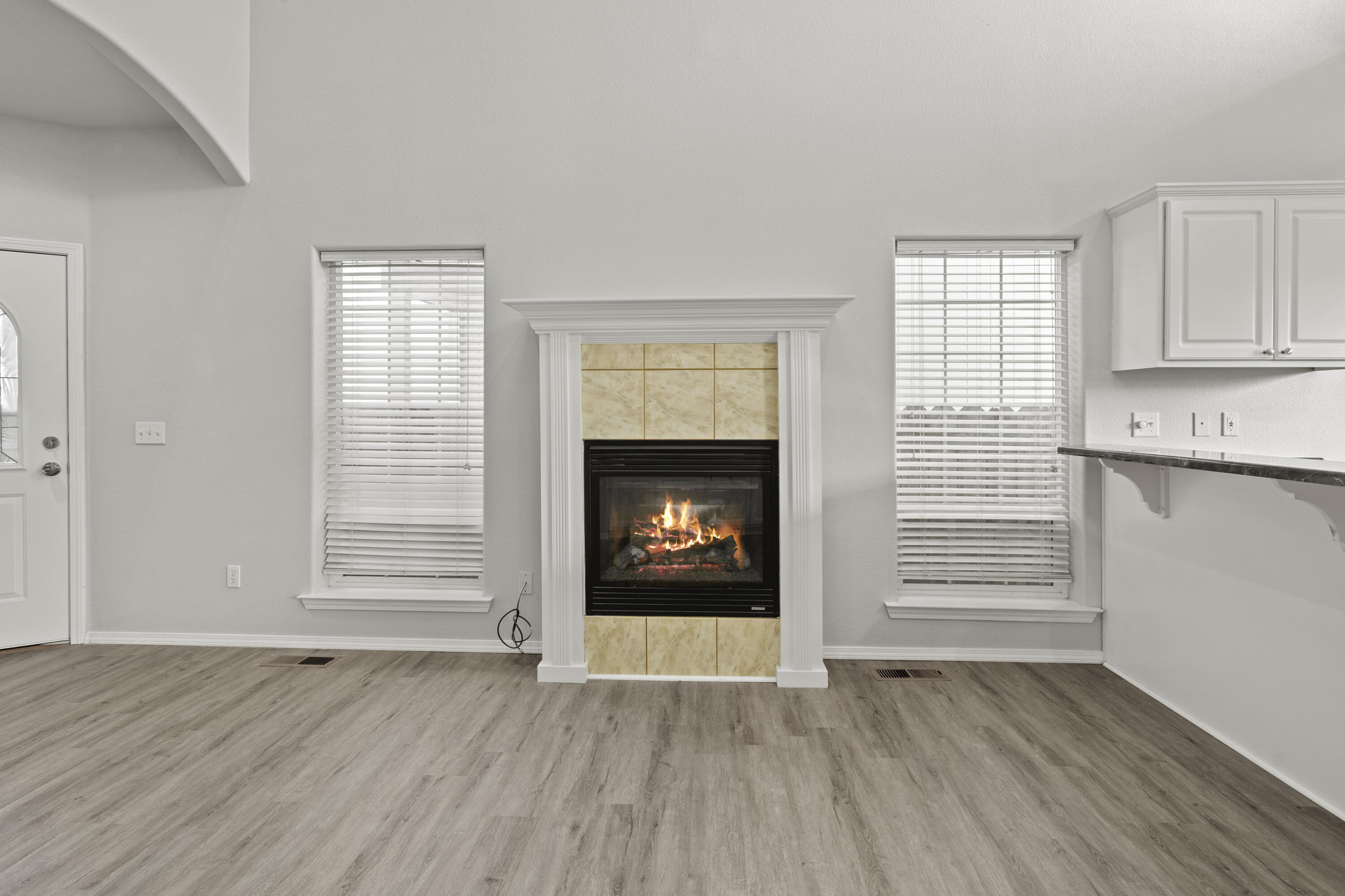 644 Shadow Way Central Point, OR 97502 - Photo 6 of 27 644 Shadow Way, Central Point - 6