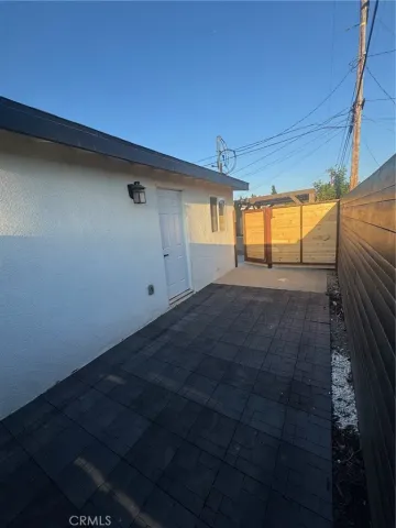$2,350 | 8100 East Token Street, Long Beach, CA 90808