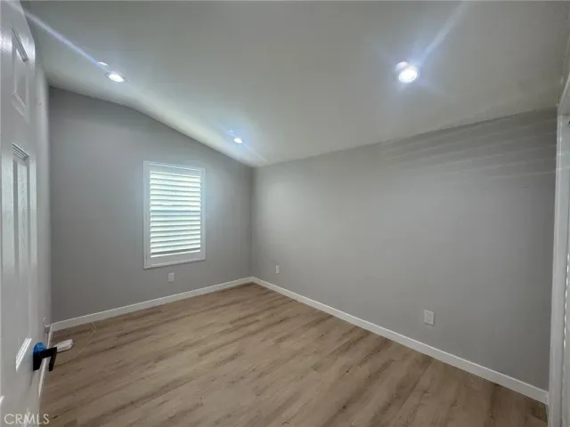 $2,350 | 8100 East Token Street, Long Beach, CA 90808