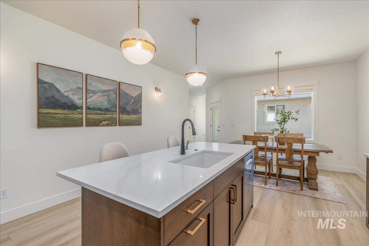 385 East Chevy Drive Boise, ID 83716 - Photo 20 of 41