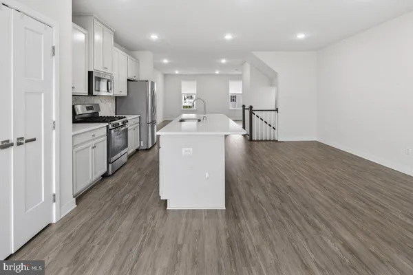 $3,800 | 67 Kohlmyer Drive, Pennsauken, NJ 08110