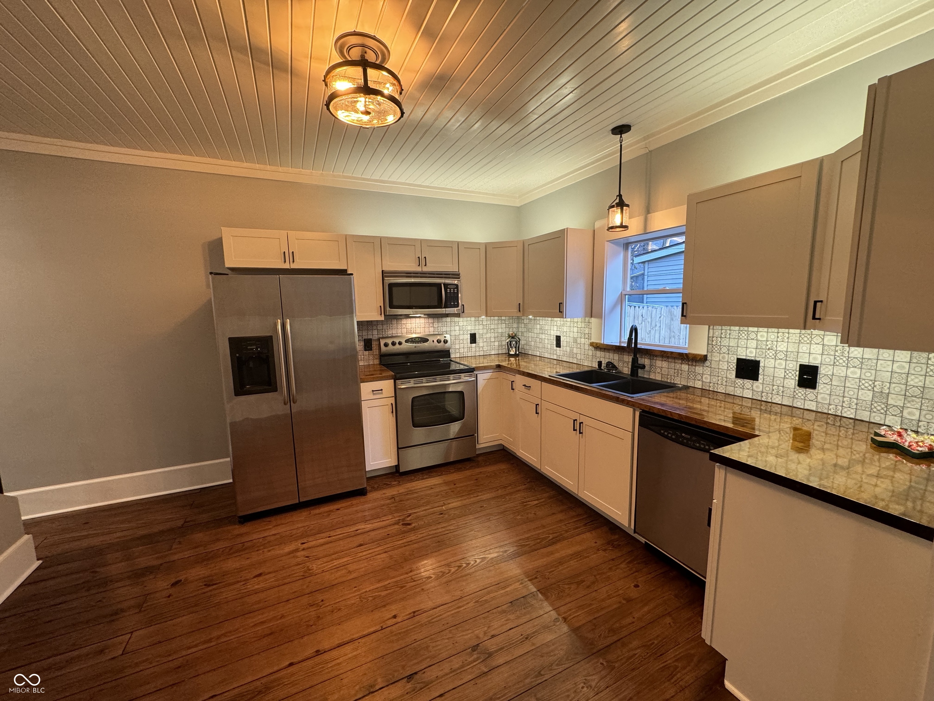 449 Yandes Street Franklin, IN 46131 - Photo 18 of 45