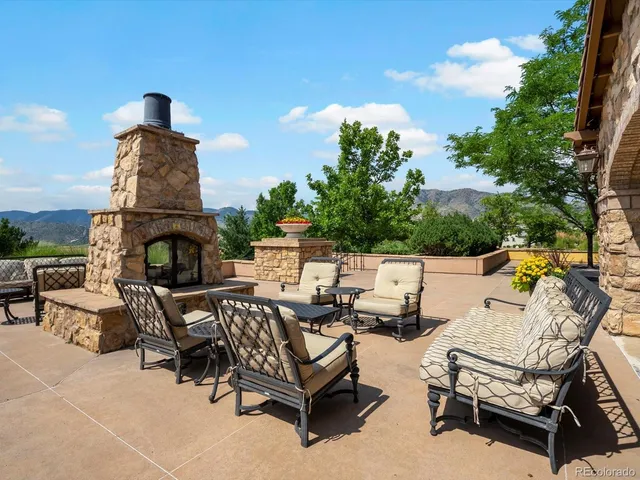 $885,000 | 15524 West Auburn Avenue, Lakewood, CO 80228