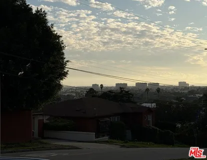 $1,900,000 | 12207 Palms Boulevard, Los Angeles, CA 90066