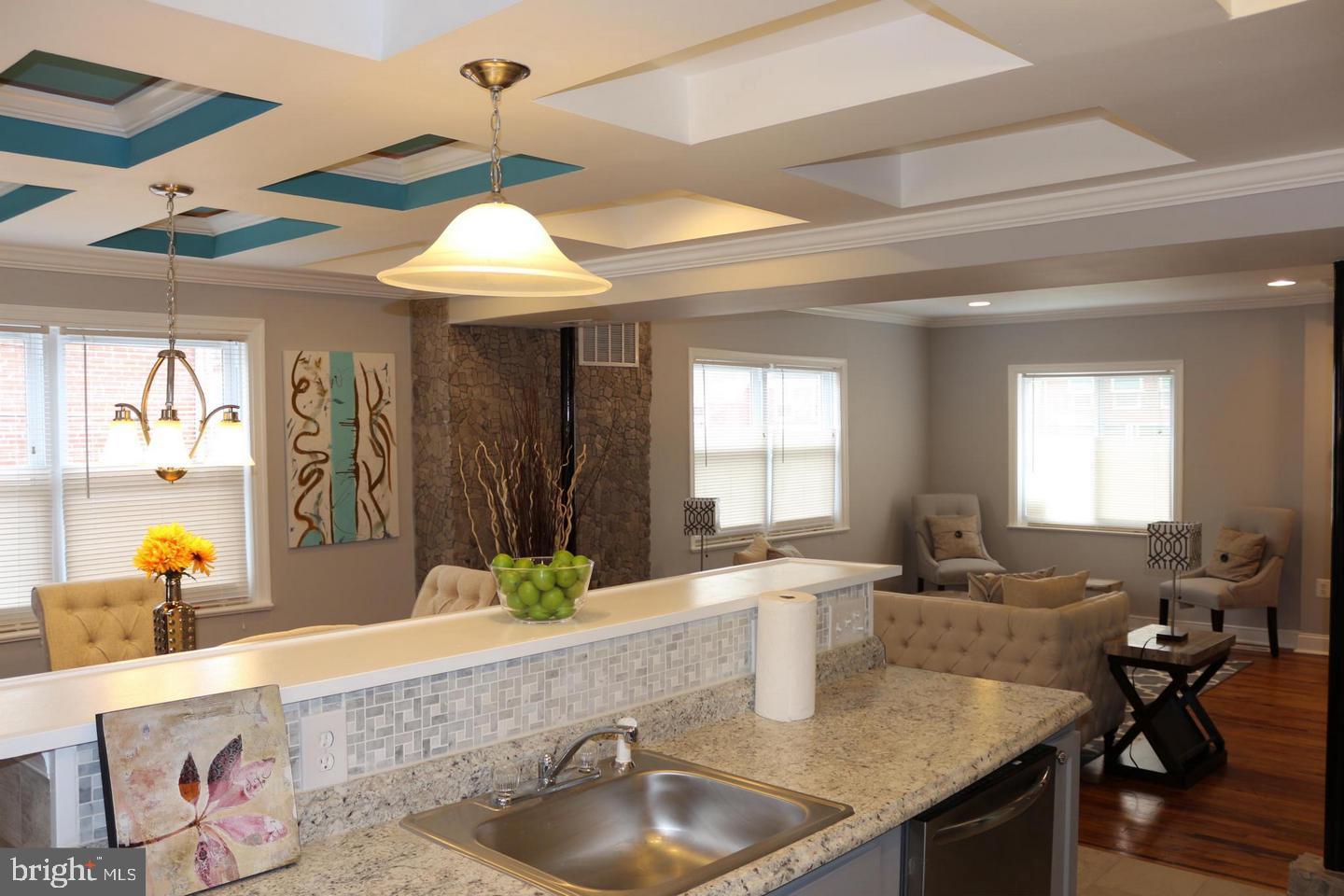 710 Beaverbrook Road Baltimore, MD 21212 - Photo 2 of 20