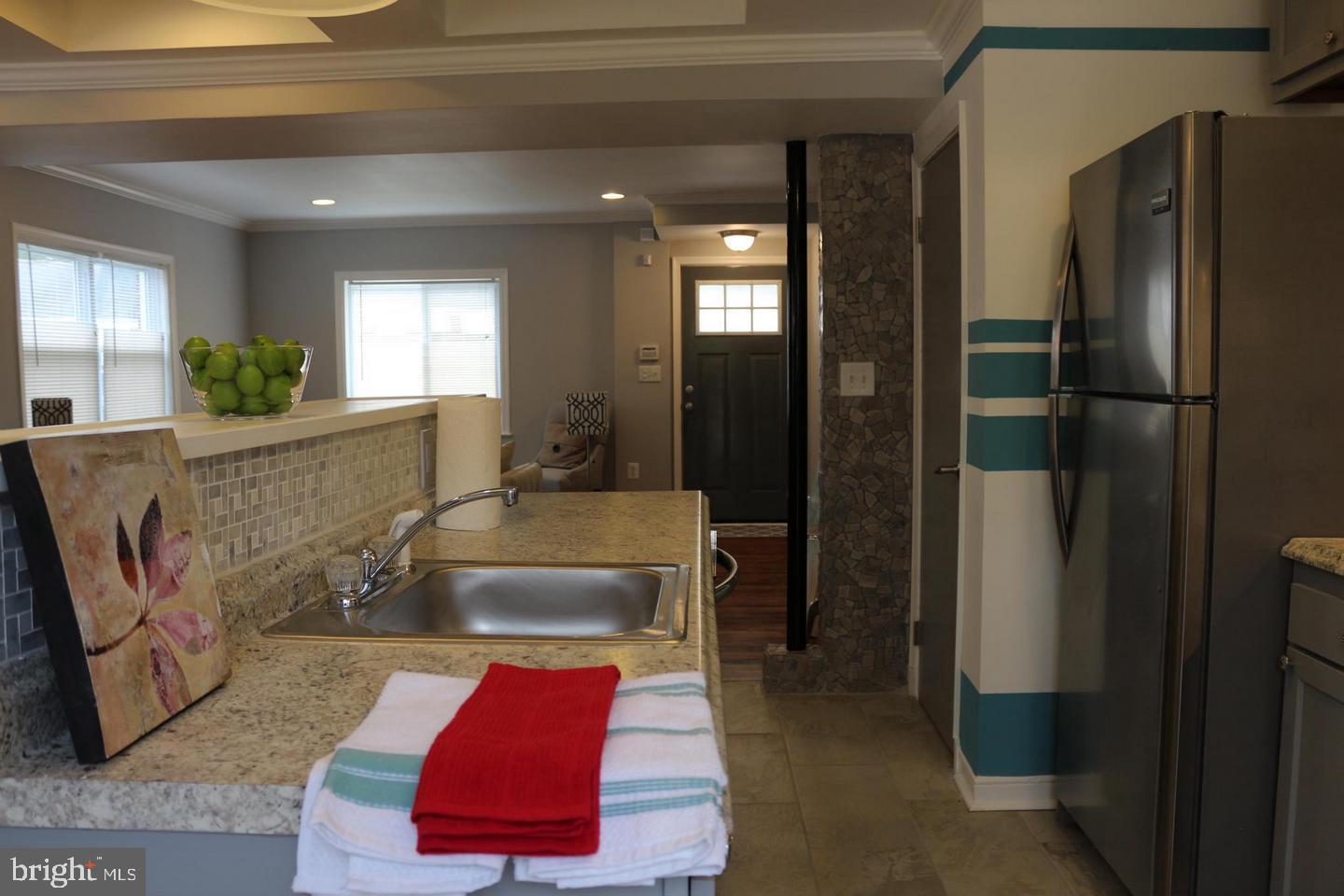 710 Beaverbrook Road Baltimore, MD 21212 - Photo 3 of 20
