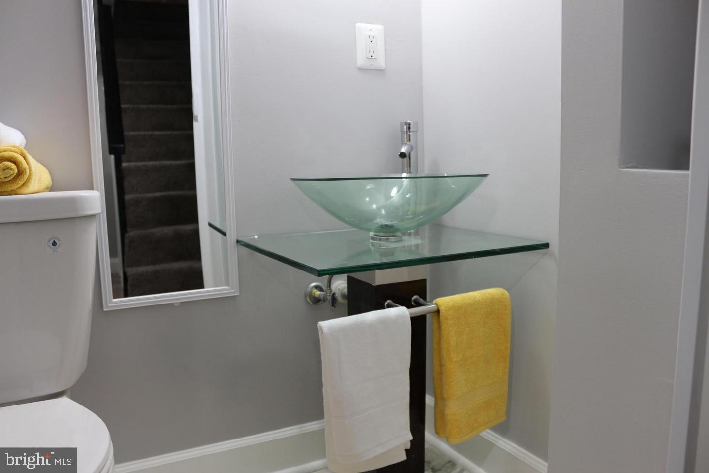 710 Beaverbrook Road Baltimore, MD 21212 - Photo 8 of 20