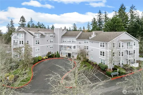 $525,000 | 22535 Southeast Highland Circle, Unit 206, Issaquah, WA 98029