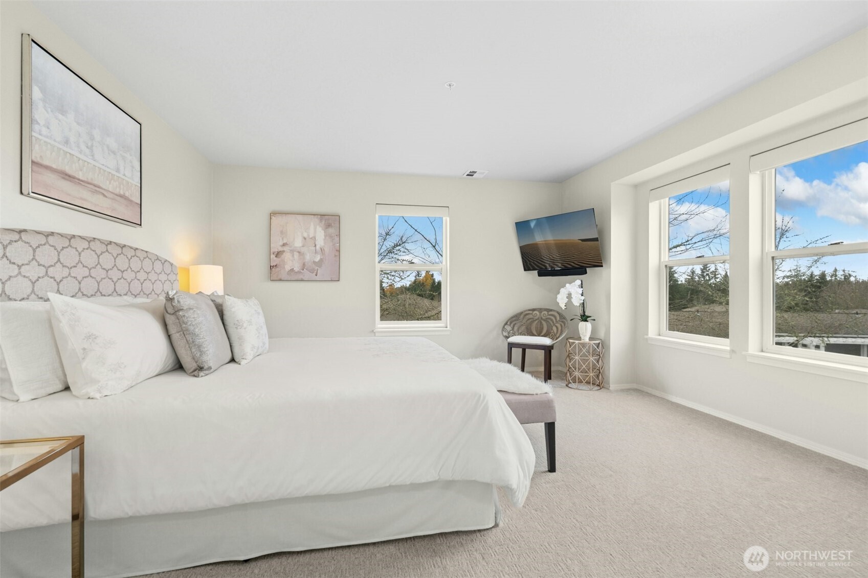 22535 Southeast Highland Circle, Unit 206 Issaquah, WA 98029 - Photo 15 of 31