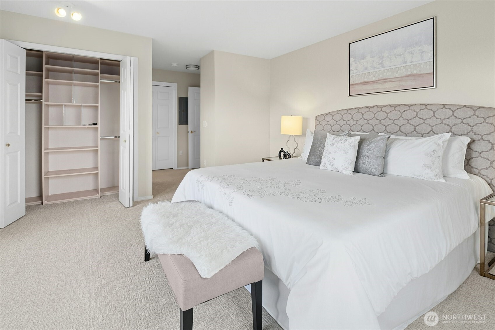 22535 Southeast Highland Circle, Unit 206 Issaquah, WA 98029 - Photo 16 of 31