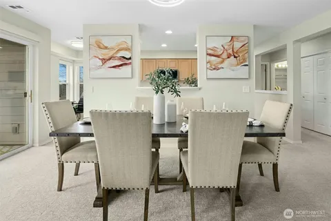 $525,000 | 22535 Southeast Highland Circle, Unit 206, Issaquah, WA 98029