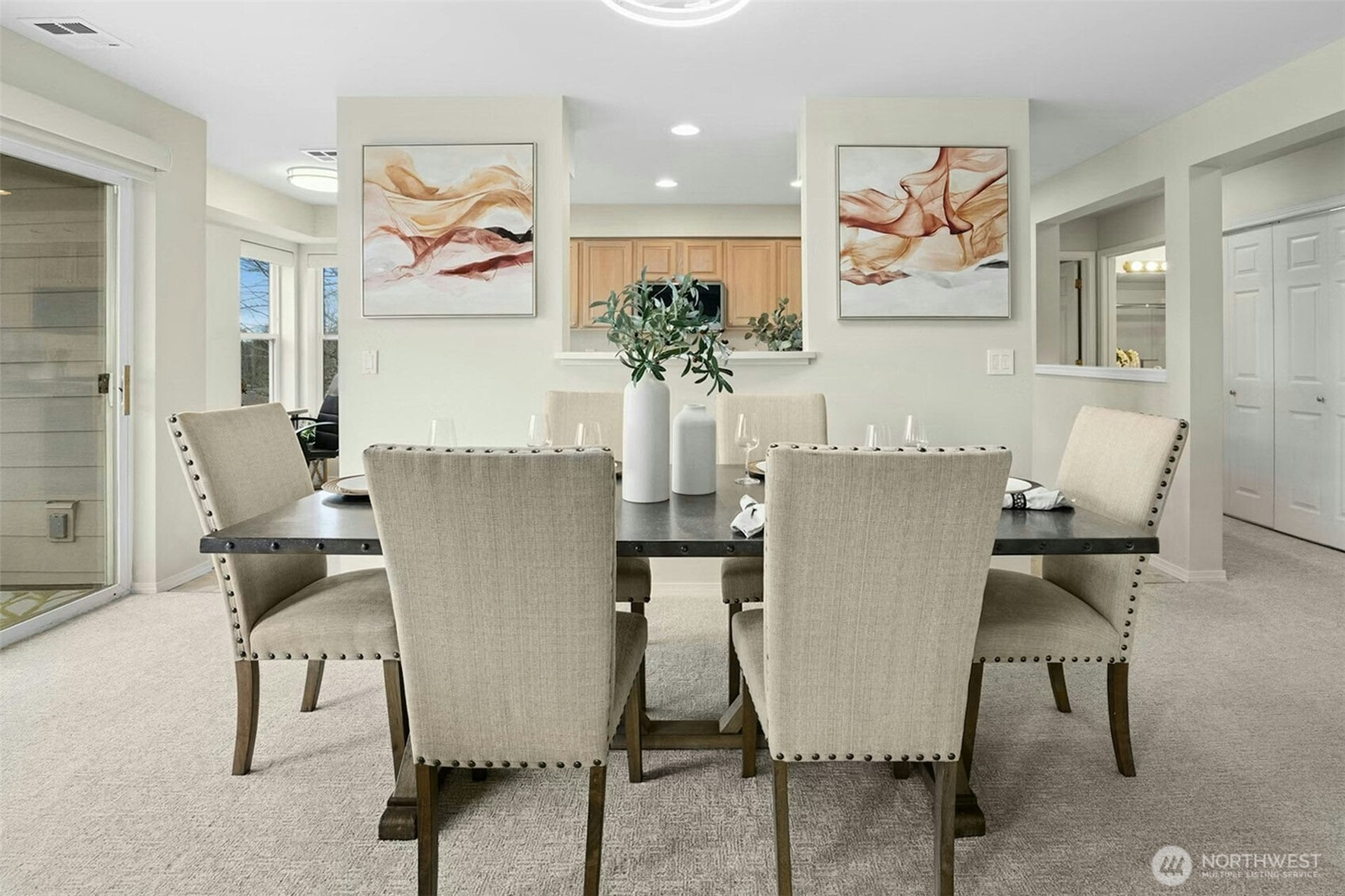 22535 Southeast Highland Circle, Unit 206 Issaquah, WA 98029 - Photo 5 of 31