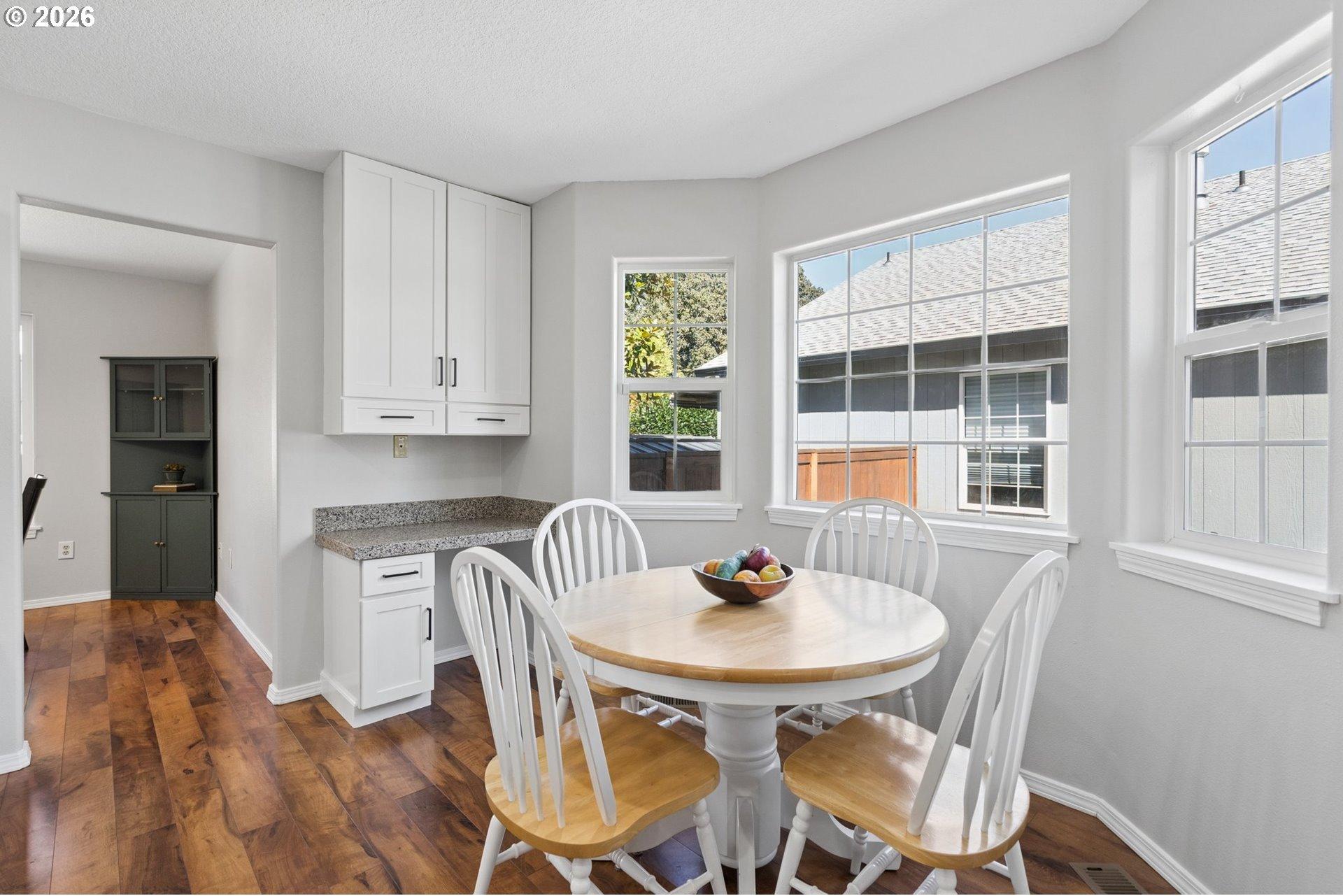 17891 Southwest George Court Beaverton, OR 97078 - Photo 13 of 42 Gallery Image 13