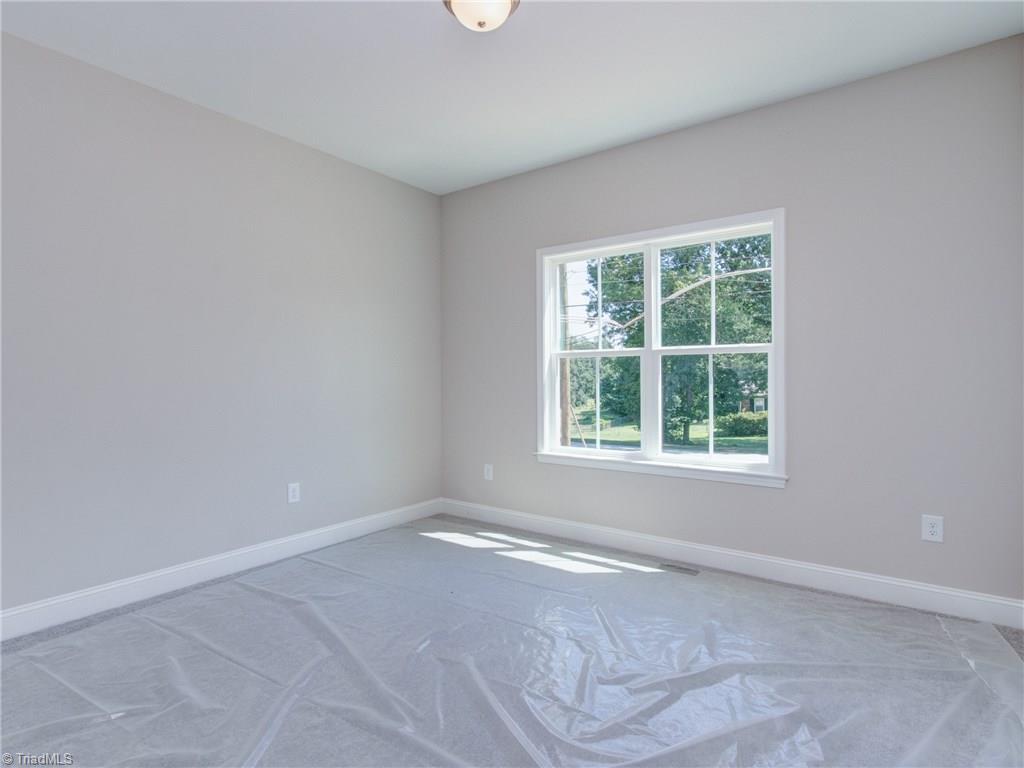 1803 Pleasant Ridge Road Greensboro, NC 27409 - Photo 20 of 26 Gallery Image 20
