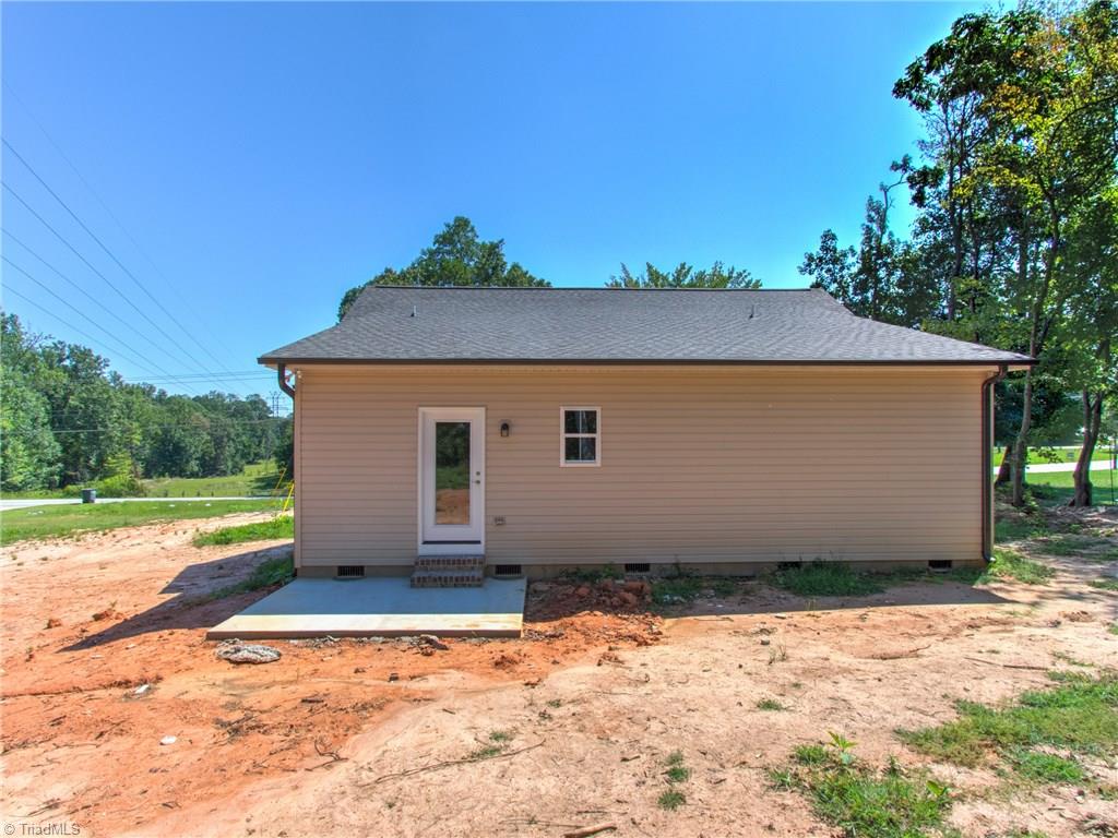 1803 Pleasant Ridge Road Greensboro, NC 27409 - Photo 26 of 26 Gallery Image 26