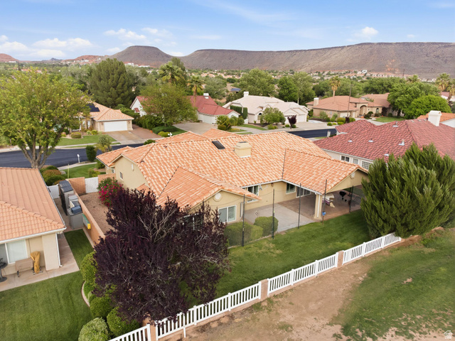 1985 West Rivers Edge Lane St. George, UT 84770 - Photo 5 of 42 Aerial perspective of suburban area with a mountainous background