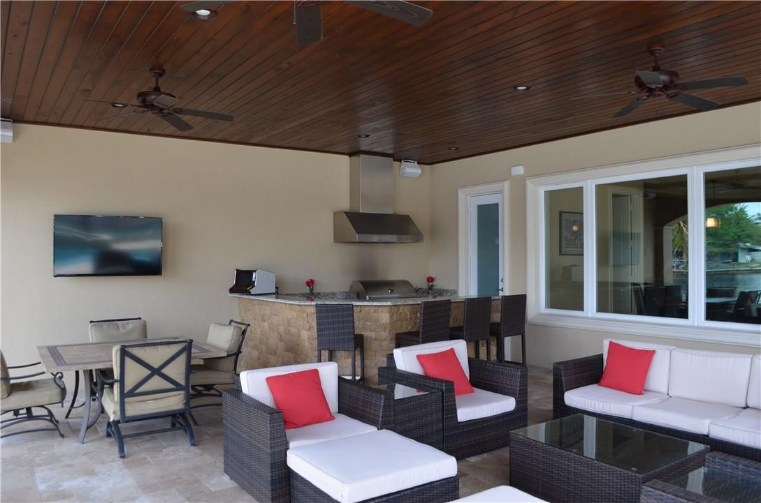30 Minnetonka Road Sea Ranch Lakes, FL 33308 - Photo 9 of 29 Photo 9