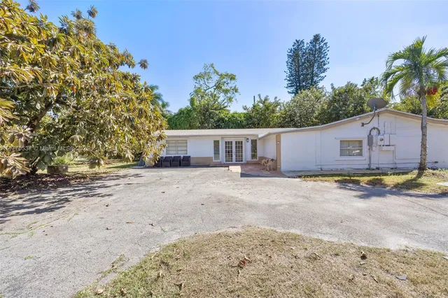 $1,499,000 | 25600 Southwest 197th Avenue, Homestead, FL 33031