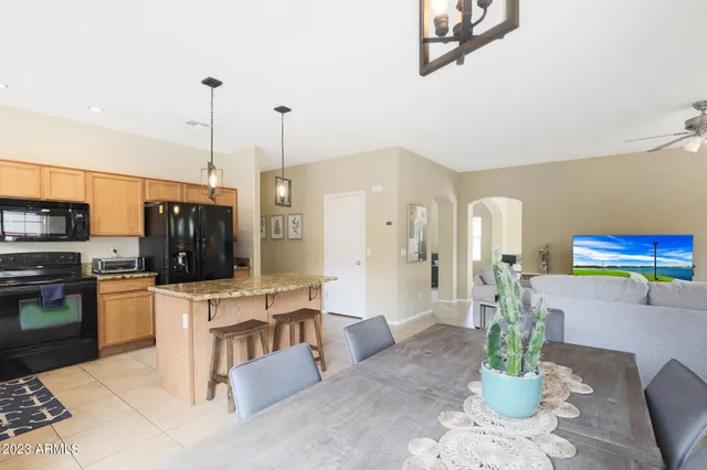 $4,000 | 15941 West Mauna Loa Lane, Surprise, AZ 85379