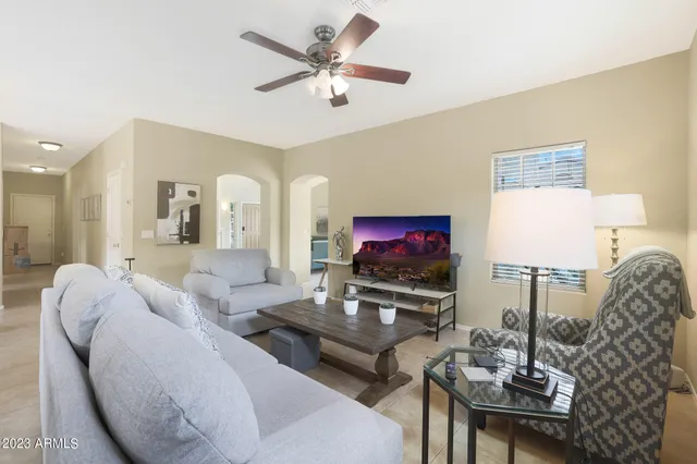 $4,000 | 15941 West Mauna Loa Lane, Surprise, AZ 85379