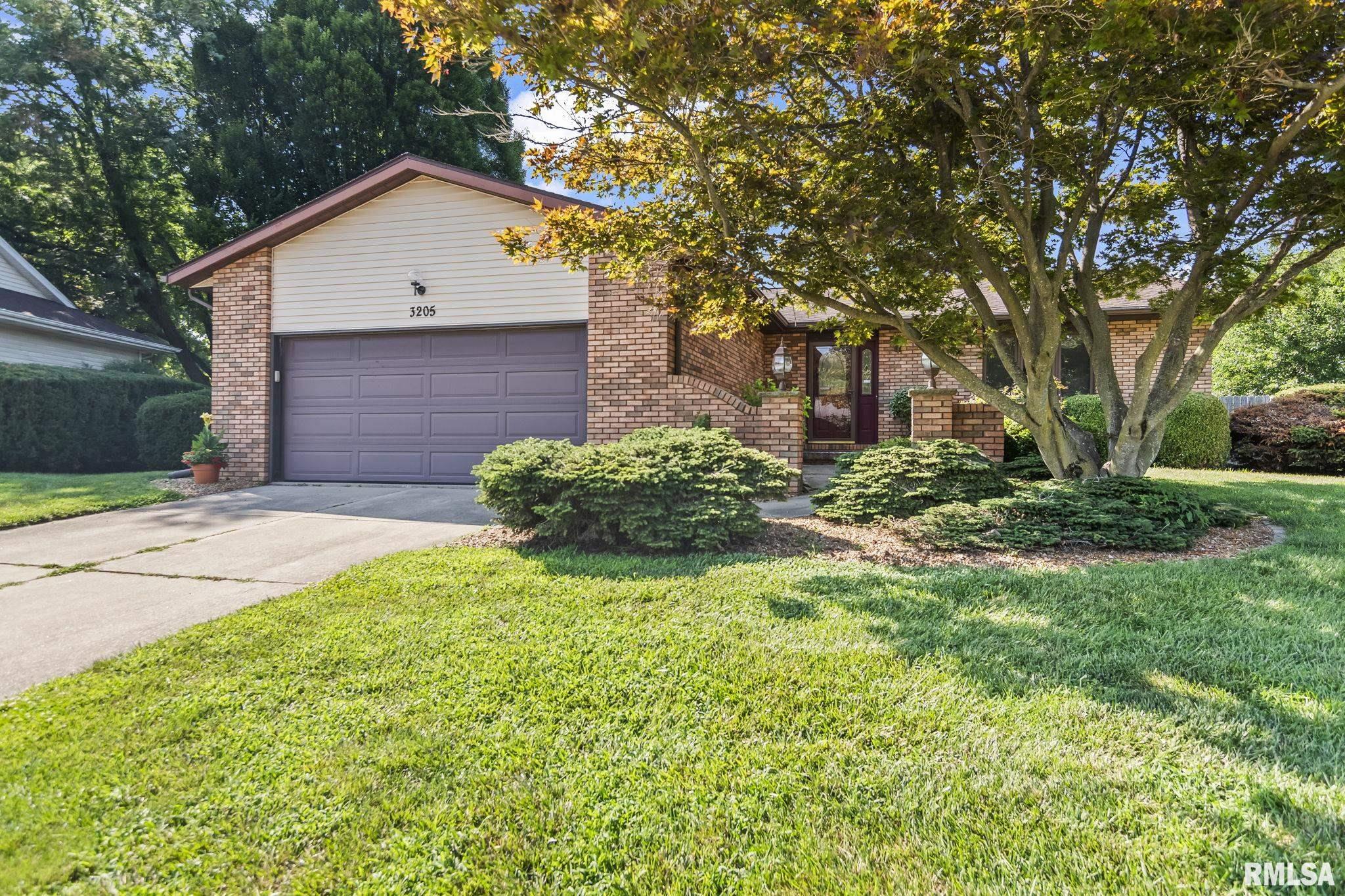 3205 Ivyton Drive Springfield, IL 62704 - Photo 3 of 41