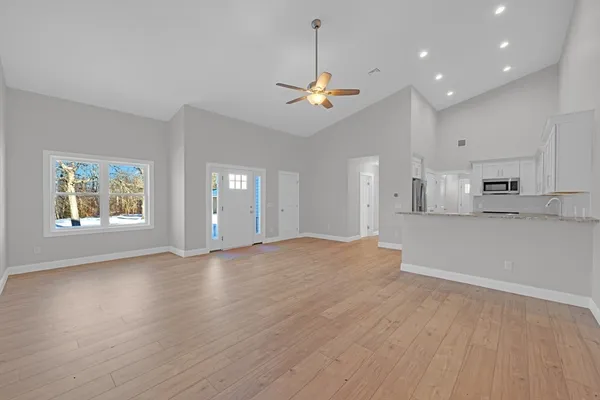$419,900 | 7 L Stevens Road, Unit B, Charlton, MA 01507