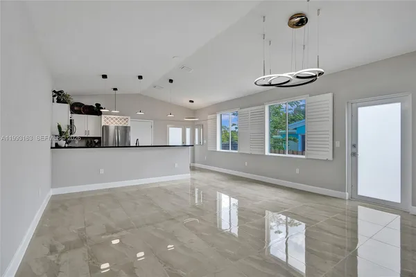 $3,400 | 62 Northeast 26th Street, Unit 62, Wilton Manors, FL 33305