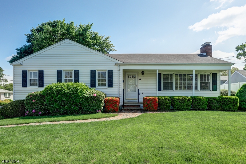 66 Berkeley Avenue Berkeley Heights, NJ 07922 - Photo 1 of 15