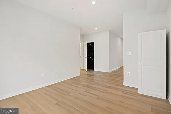 $3,000 | 13556 Innovation Station Loop, Unit 15A, Herndon, VA 20171